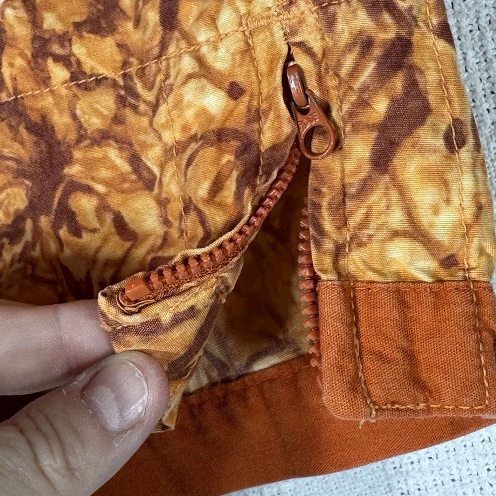 American Eagle Women's‎ Orange Camouflage Draw String Waist Shorts Size 8